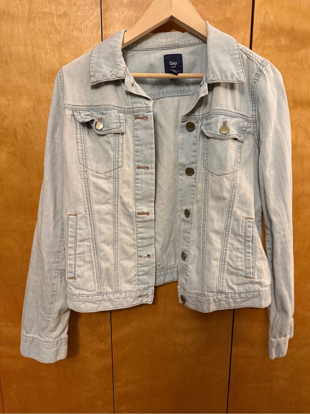 GAP Lightwash Blue Denim Jacket